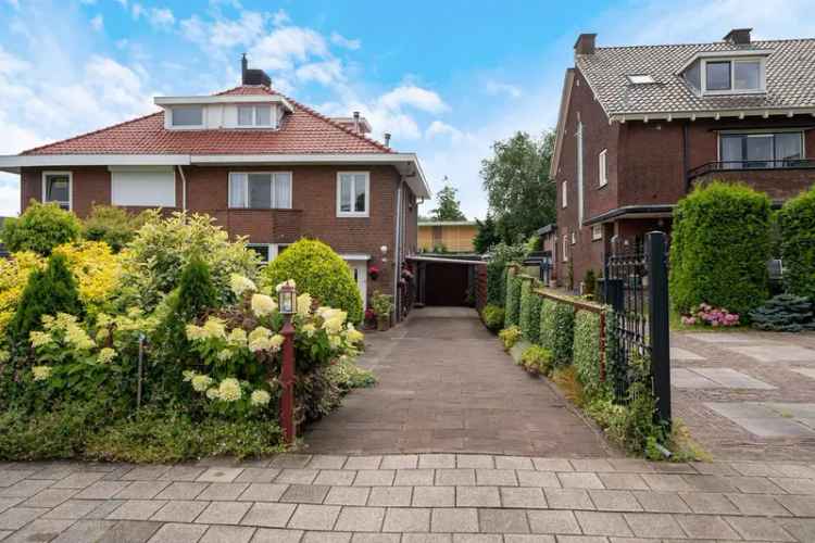 Ruime 2-onder-1-kap woning Barendrecht nabij Rotterdam