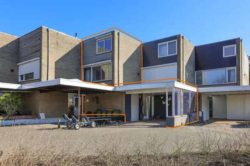 Moderne Tussenwoning Ede 4 Slaapkamers Carport Zonnepanelen