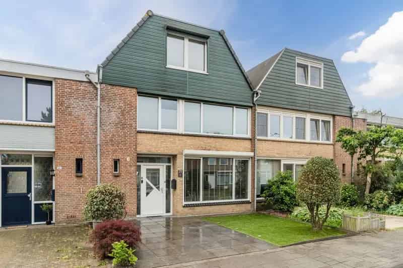 Huis te koop Dongen 5 slaapkamers moderne keuken tuin