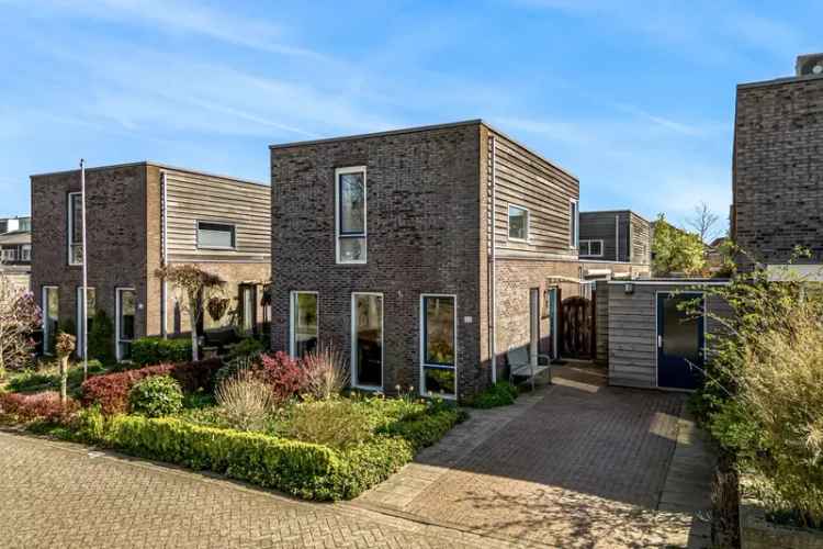 Half Vrijstaande woning Uitgeest 2 slaapkamers tuin