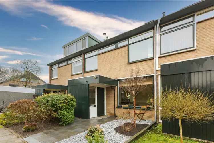 Huis Te Koop , 36, De Wielewaal, Zevenhuizen, Zuid-Holland