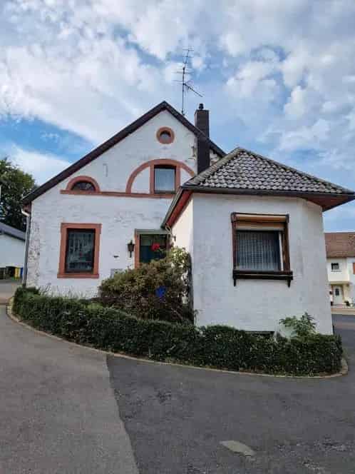 Historische woning te renoveren in Schmidtheim nabij Eifel