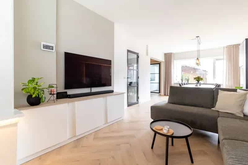 Huis te koop Beverwijk 5 slaapkamers moderne keuken