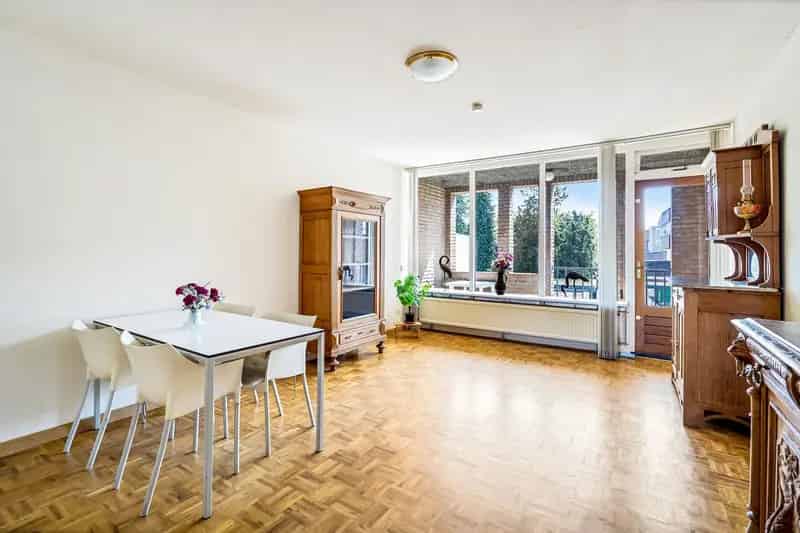 Te Koop 2 Slaapkamer Maisonnette Landgraaf Balkon Berging