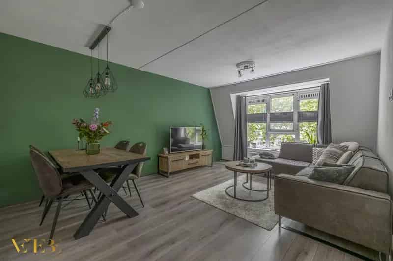 Regentessestraat 3-kamerappartement te huur