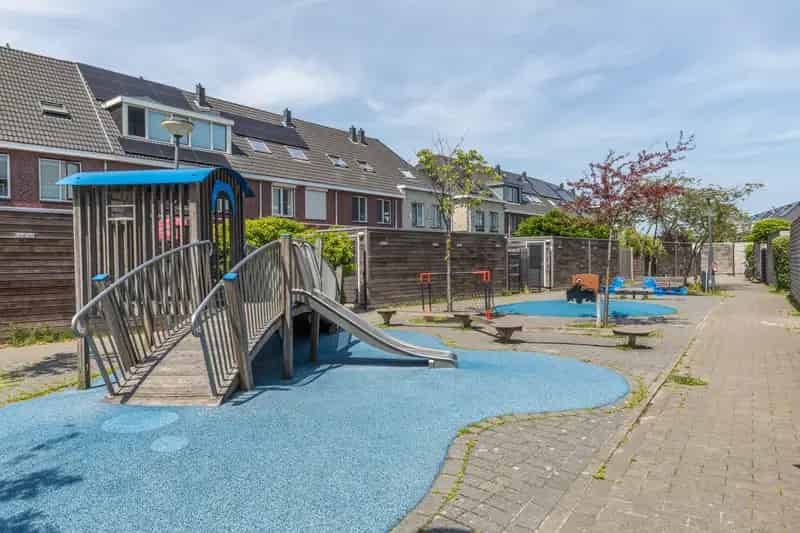 Luxe gezinswoning Waldijk 5 slaapkamers 2 badkamers
