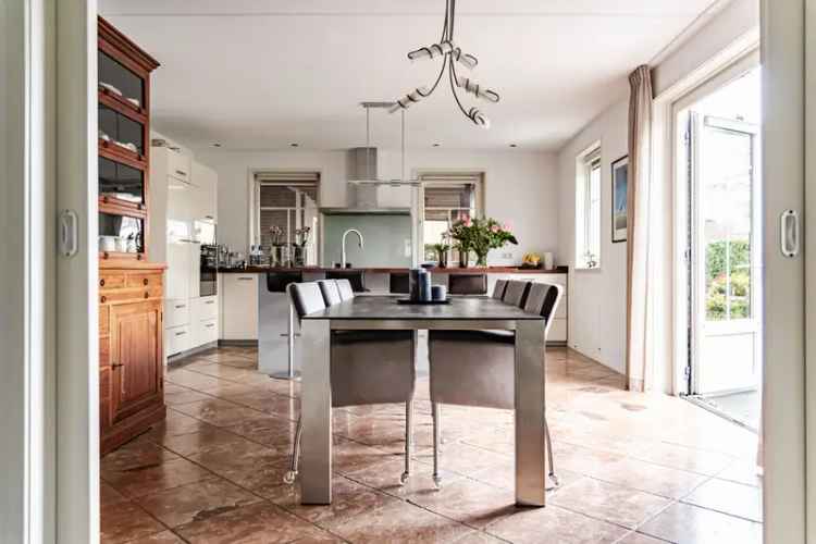 Moderne Villa Vijfhuizen 10 Kamers 3 Badkamers Grote Tuin