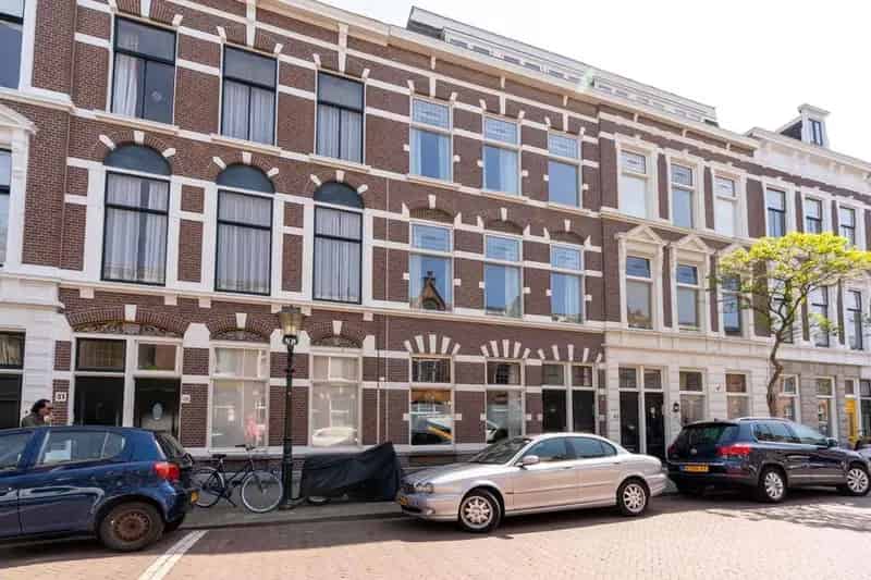 Charmante Benedenwoning 4 Slaapkamers Nassaukwartier Den Haag