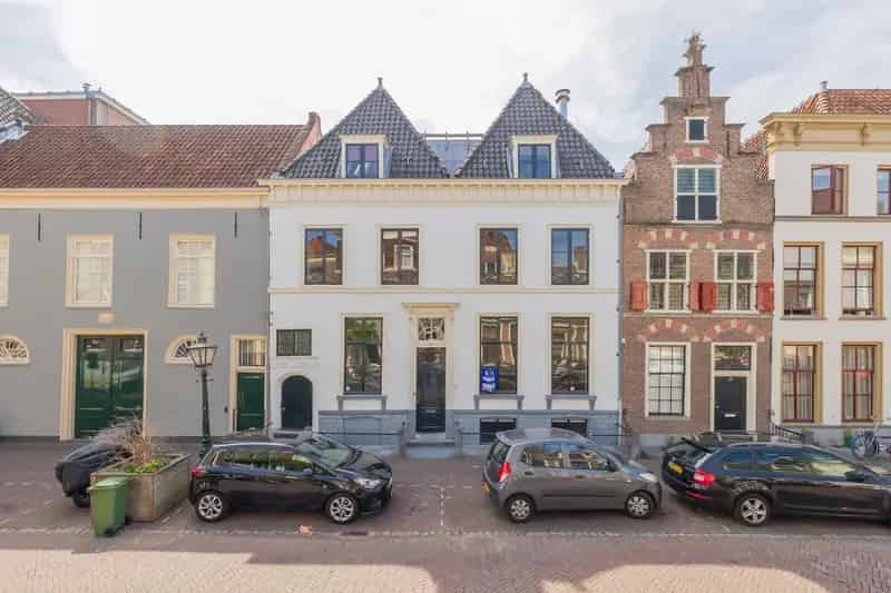 Kantoor te huur Leiden Centrum Rijksmonument 231m²