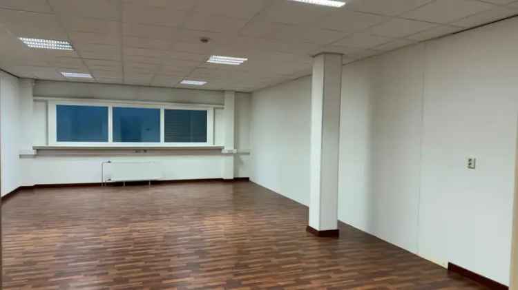 Kantoorruimte Velserbroek 52m²  Licht en Ruim