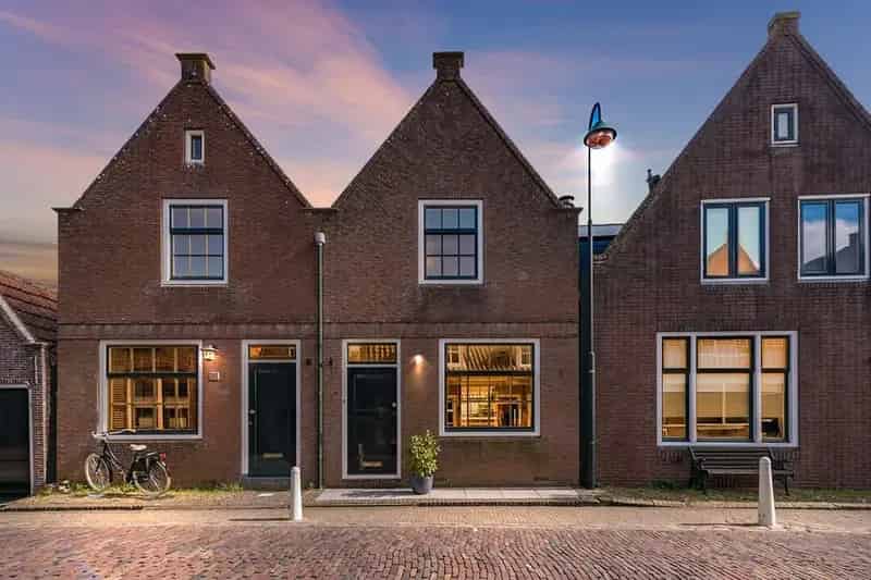 Gezinswoning Monnickendam 3 slaapkamers moderne keuken stadstuin