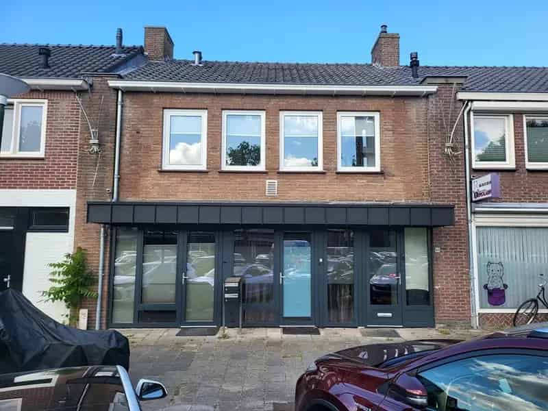 Ruime Bovenwoning met Dakterras in De Hoevenbraak