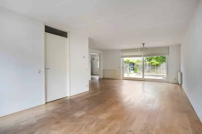 Huis te koop Almere Buiten: Ruime woning nabij bos en Oostvaardersplassen