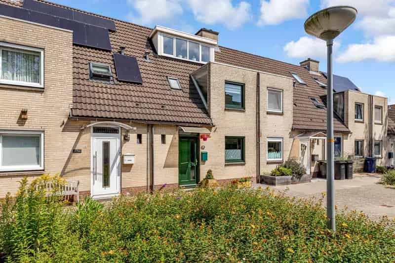 Huis te koop Almere: Moderne tussenwoning 3 slaapkamers Energielabel A