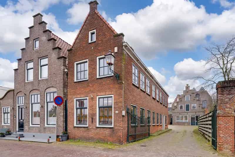 Huis te koop Edam: Brandweerhuis Nieuwehaven