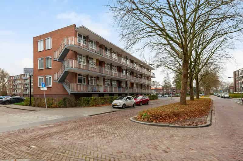 Ruime 3 Slaapkamers Vlaardingen Rustige Buurt Zonnig Balkon