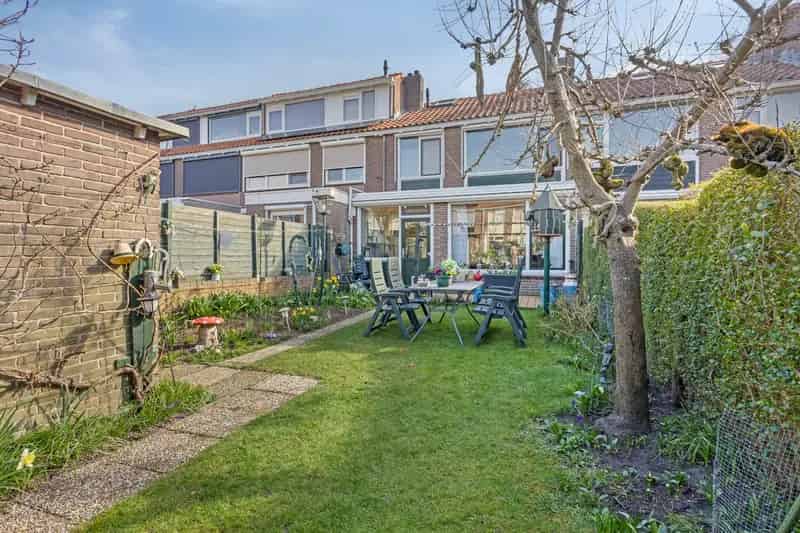 Een gezinswoning in Leiden: Ruime woning met uitbreidingsmogelijkheden
