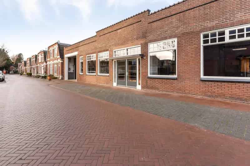 Bedrijfshal Enschede 1510m² te huur