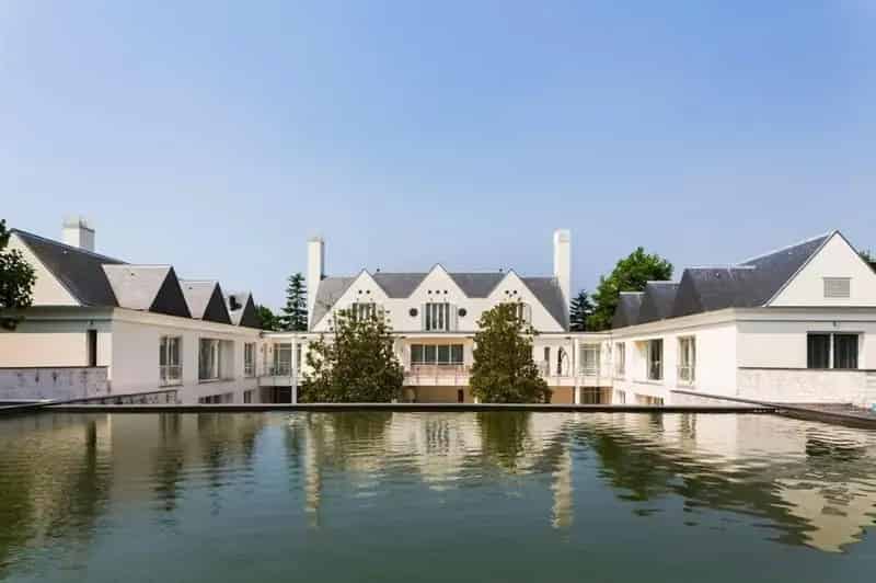 State of the art designvilla te Nieuw Vennep