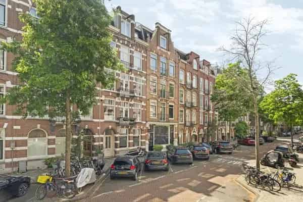 Appartement Derde Helmersstraat Amsterdam