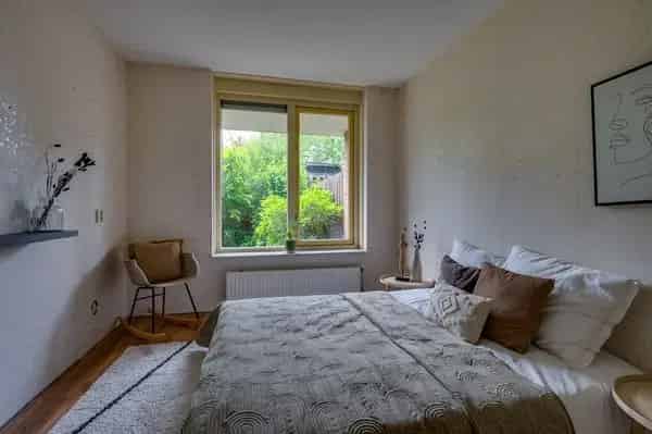 Gelijkvloerse woning Barendrecht grote tuin energielabel A