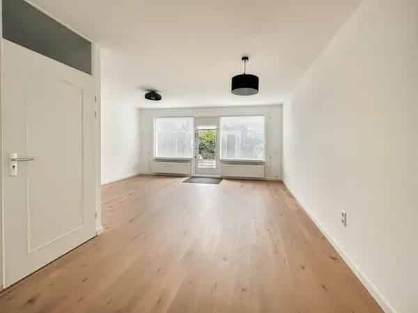 Gerenoveerde Eengezinswoning Toolenburg 3 slaapkamers