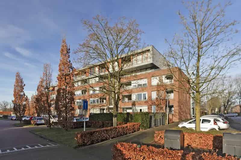 Ruim appartement 2 slaapkamers berging washok