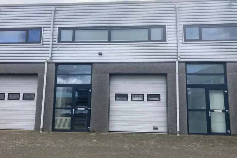 Bedrijfshal te Huur Wormerveer 177m2