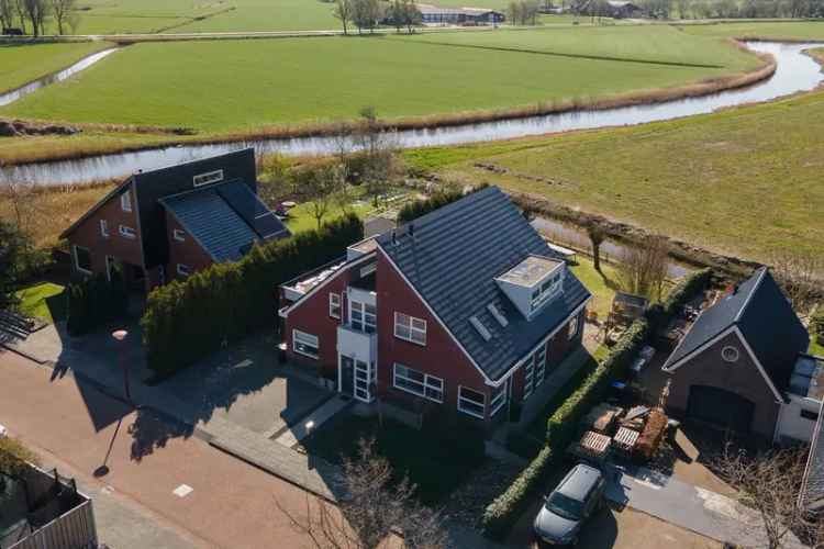 Ruime Villa Makkum 5 slaapkamers 2 badkamers Grote Tuin
