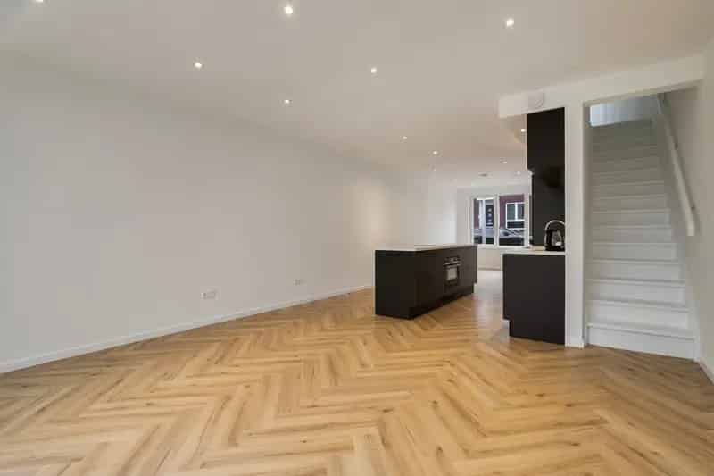 Moderne Tussenwoning Uithoorn 2 Slaapkamers A+++ Label