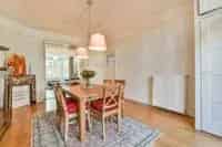 Jaren 30 Bovenwoning 3 slaapkamers 100m2 Balkon