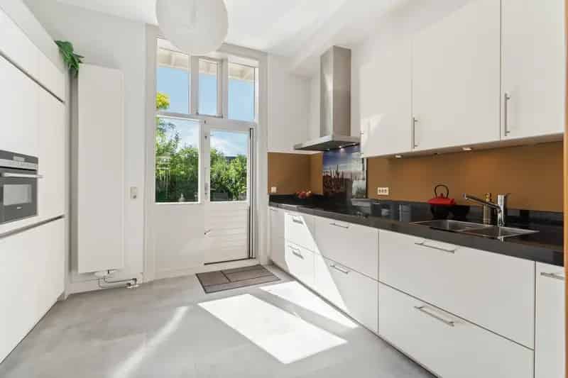 Appartement te koop Arnhem: Sfeervolle benedenwoning met tuin