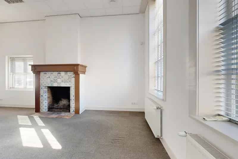 Boerderijwoning 332m² 6 slaapkamers Grote Tuin Fijnaart