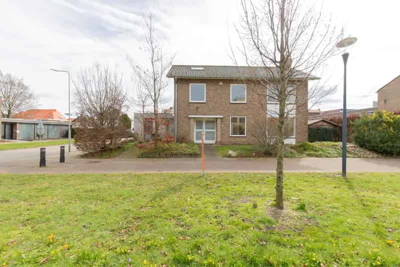 Unieke woning Beek: Wonen en werken aan huis