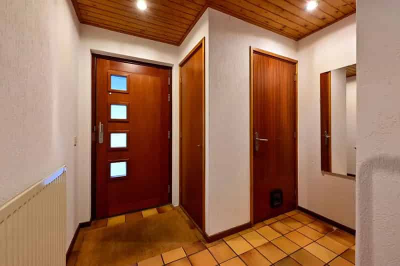 2 Onder 1 Kap Woning Nijkerk Ruime Tuin Garage Carport