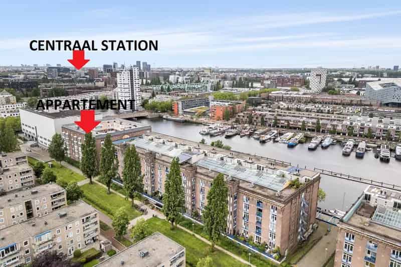 Amsterdam Oost Pakhuis Appartement 85m2  Zuid Oriëntatie