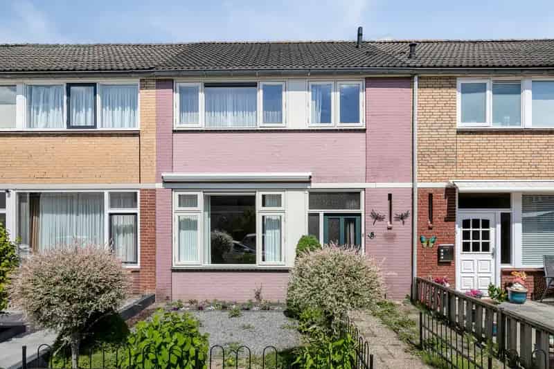 Huis te koop Arnhemstraat Den Bosch: Starterwoning met 4 slaapkamers