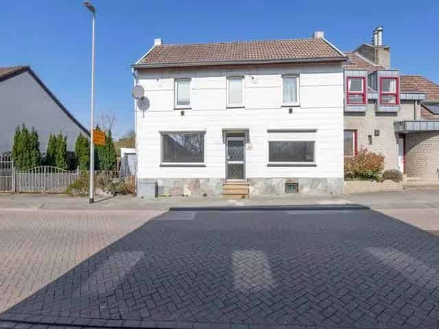 Ruime woning te koop Heerlen 104m² 1695m² perceel