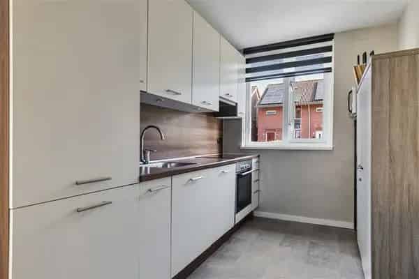 Moderne 5 Kamer Woning Almere Stad - 4 Slaapkamers - Tuin - Energielabel A
