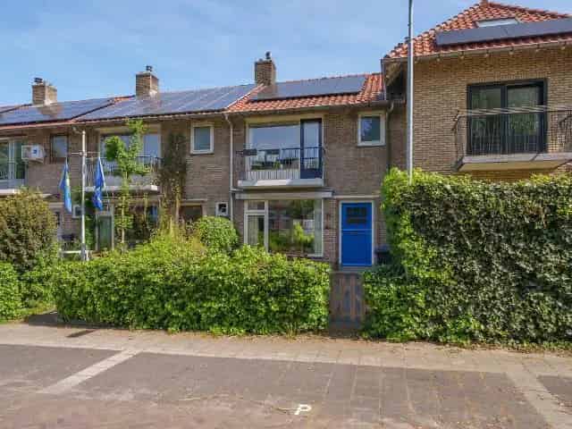 Een gezinswoning in Dordrecht met zonnepanelen en energielabel B