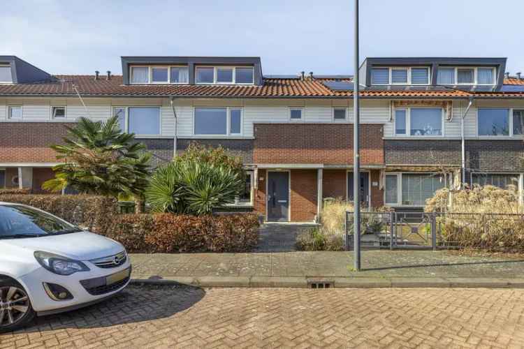 Ruime gezinswoning Nesselande nabij strand en Zevenhuizerplas