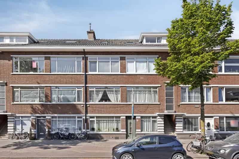 2 Kamer Appartement Den Haag Genestetlaan  -  Startersappartement