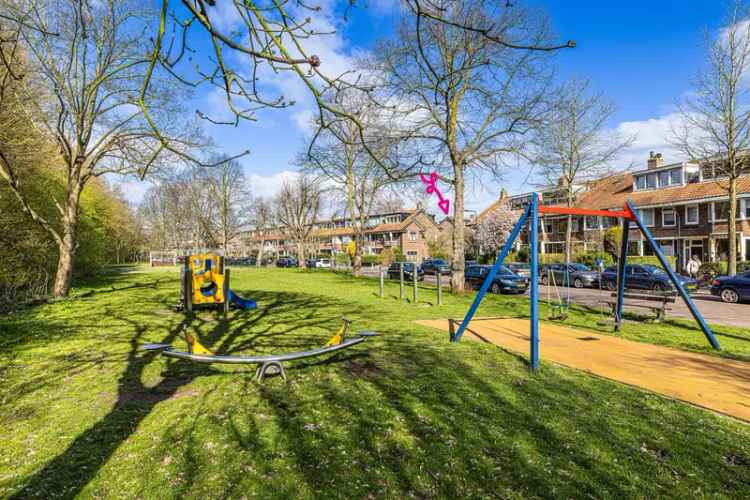 Jaren 30 woning Leiden Professorenwijk Ruime Tuin Nabij Park Scholen