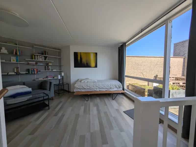 Kamer met prive woonkamer en terras Landgraaf