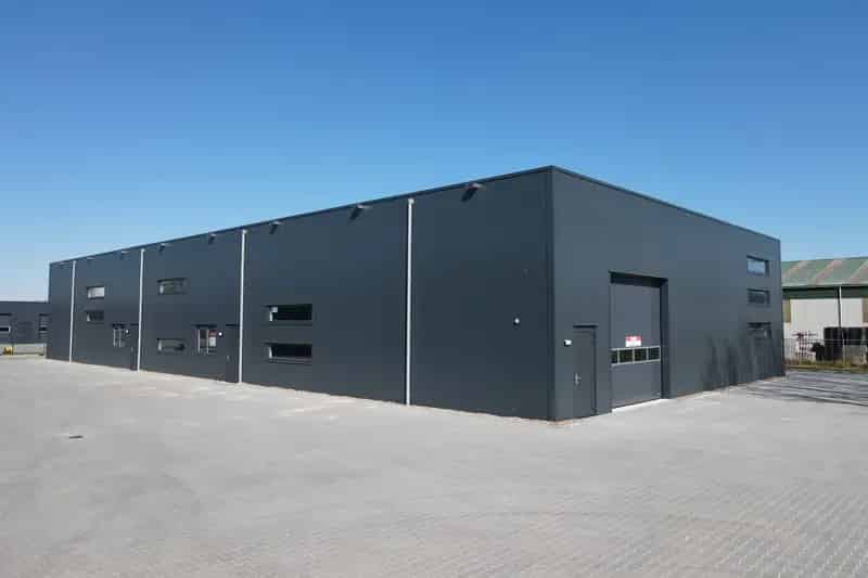 Bedrijfshal Drachten 800m2 te Huur