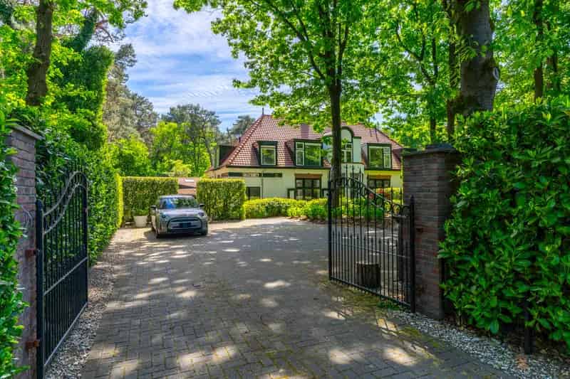 Twee Onder Een Kapwoning Leusden Bosrand 158m2
