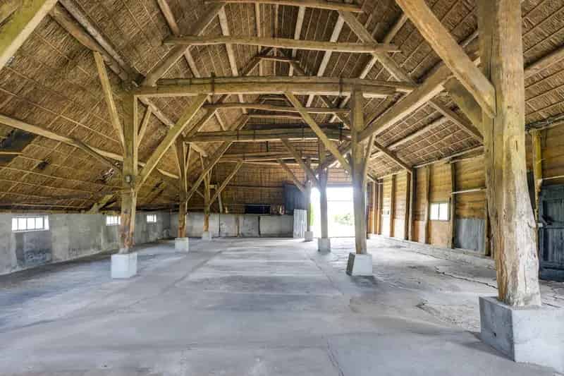 Vlaamse Schuur Gemeentelijk Monument 4600m² Etten Leur