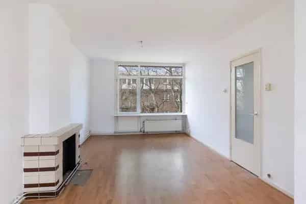 3 Kamerappartement Oud-Mathenesse 53m2 Twee Balkons Direct Beschikbaar