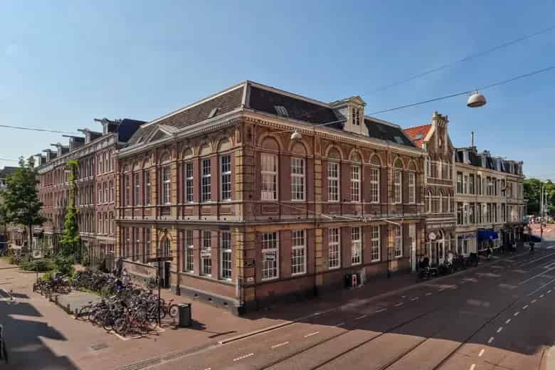 819 m2 Kantoorruimte te Huur Amsterdam De Pijp