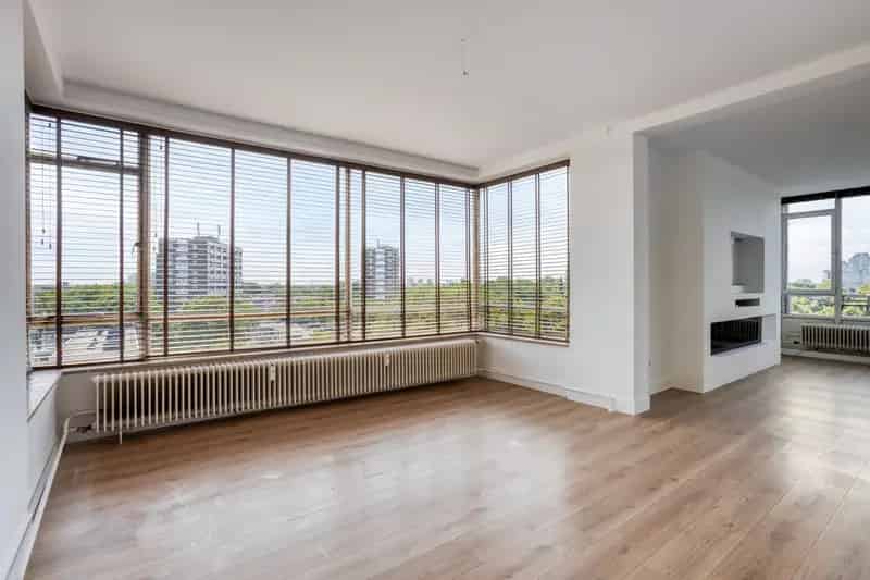 Ruim Appartement Den Haag Nabij Scholen en Winkels